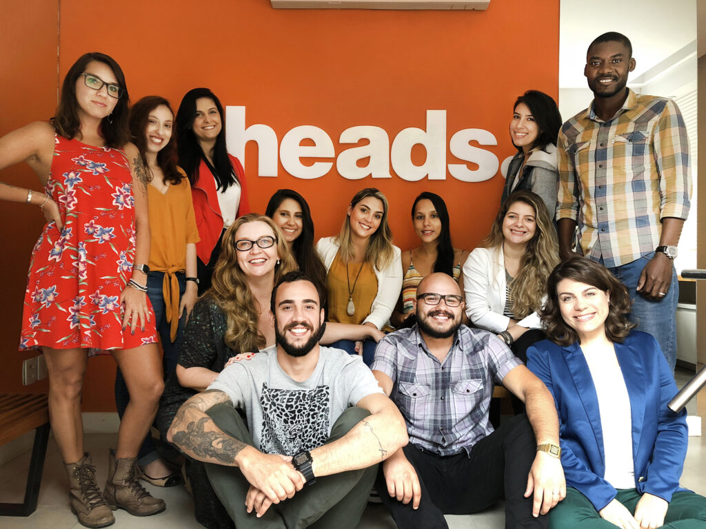 As Gigantes da Criatividade: Quem Manda nas Maiores Agências de Publicidade do Brasil? 63 heads